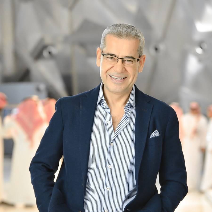 مصطفى الآغا يتنحى عن تقديم برنامج ''الحلم'' بعد 20 عاماً | Laha Magazine