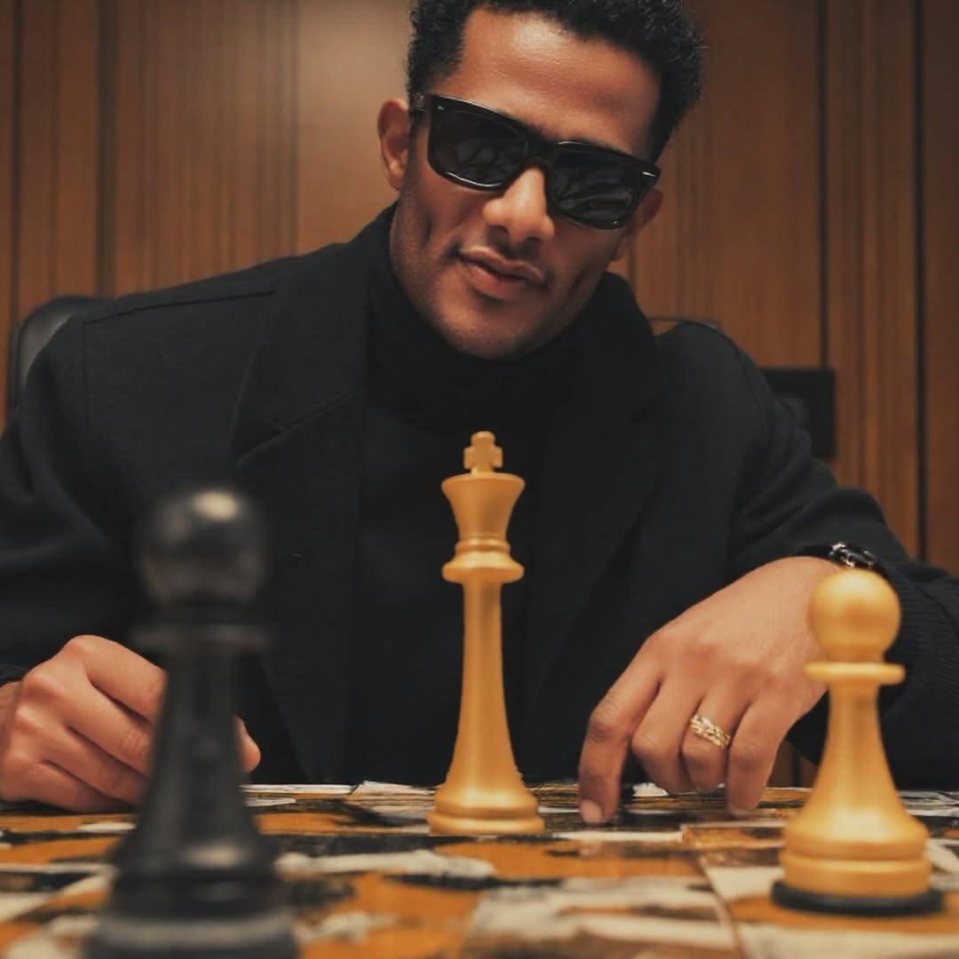 قبل الانفجار في حفله.. مشادة كلامية وتحذير من محمد رمضان لفني الصوت (فيديو)