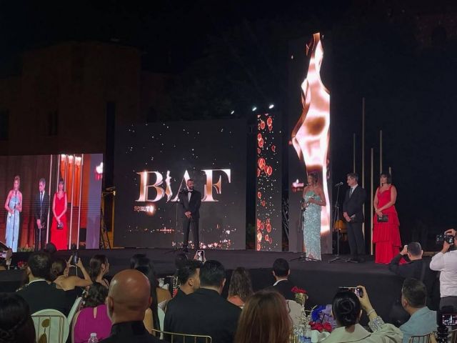 إبداع على السجادة الحمراء: إطلالات النجمات في BIAF 2025 بين الجرأة والرمزية
