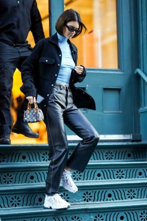Louis Vuitton Speedy Bag إرث منذ ثلاثينيات القرن الماضي