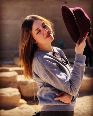 بعد تساقط شعرها.. رحمة حسن تتعرض لإصابة جديدة