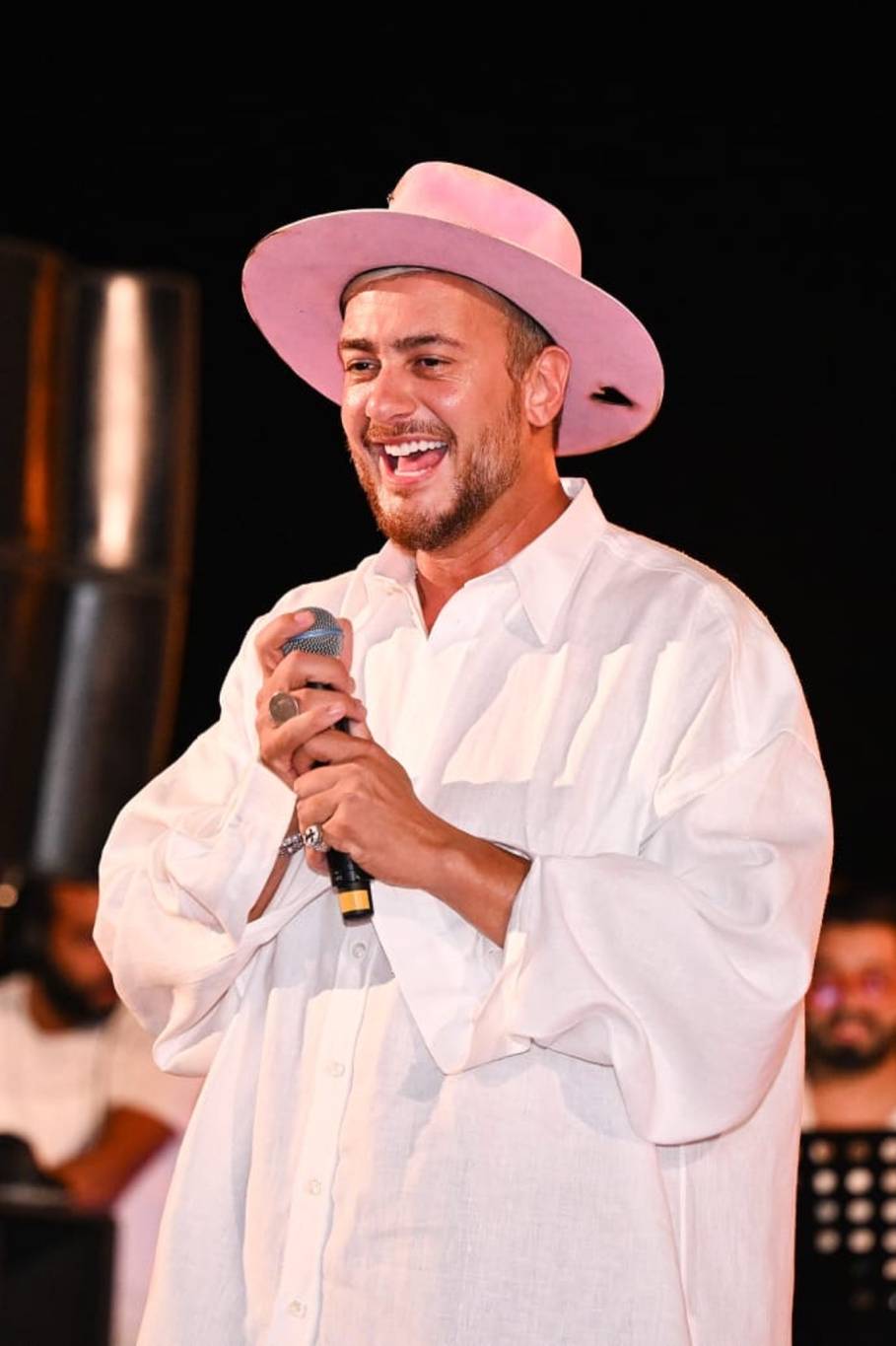 سعد لمجرد يوجه رسالة لجمهوره في حفل سكاي بالساحل الشمالي (صور)