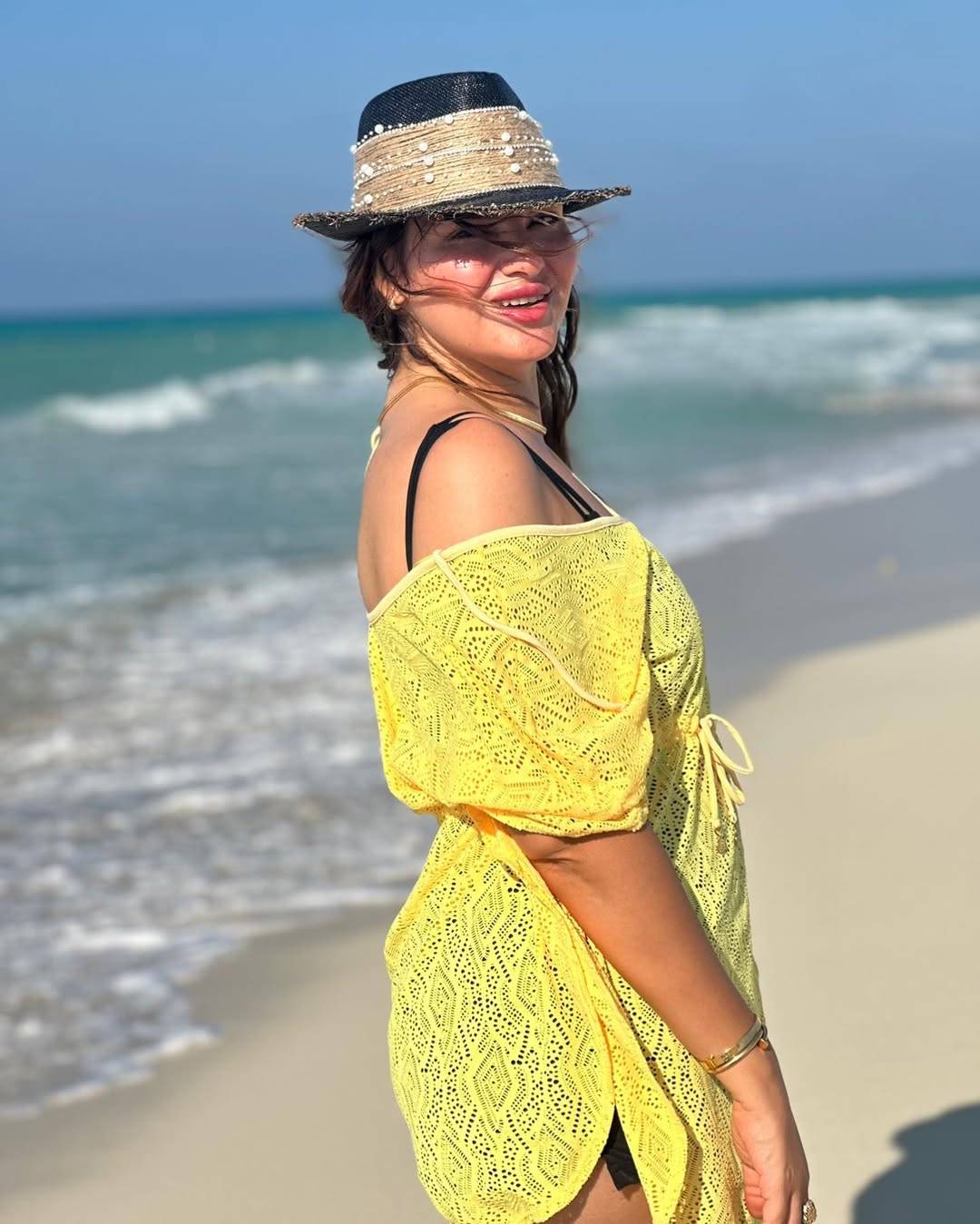 فنانة مصرية تعلن انفصالها عن زوجها