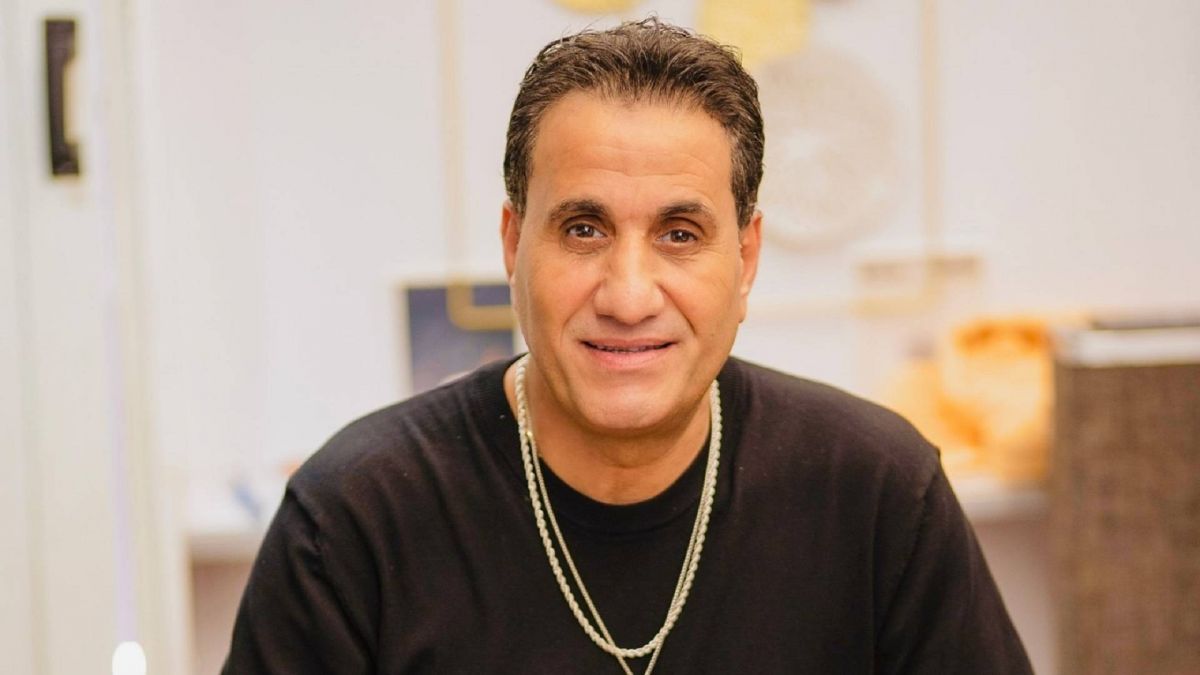 أحمد شيبة يكشف حقيقة سرقة شقته في الإسكندرية