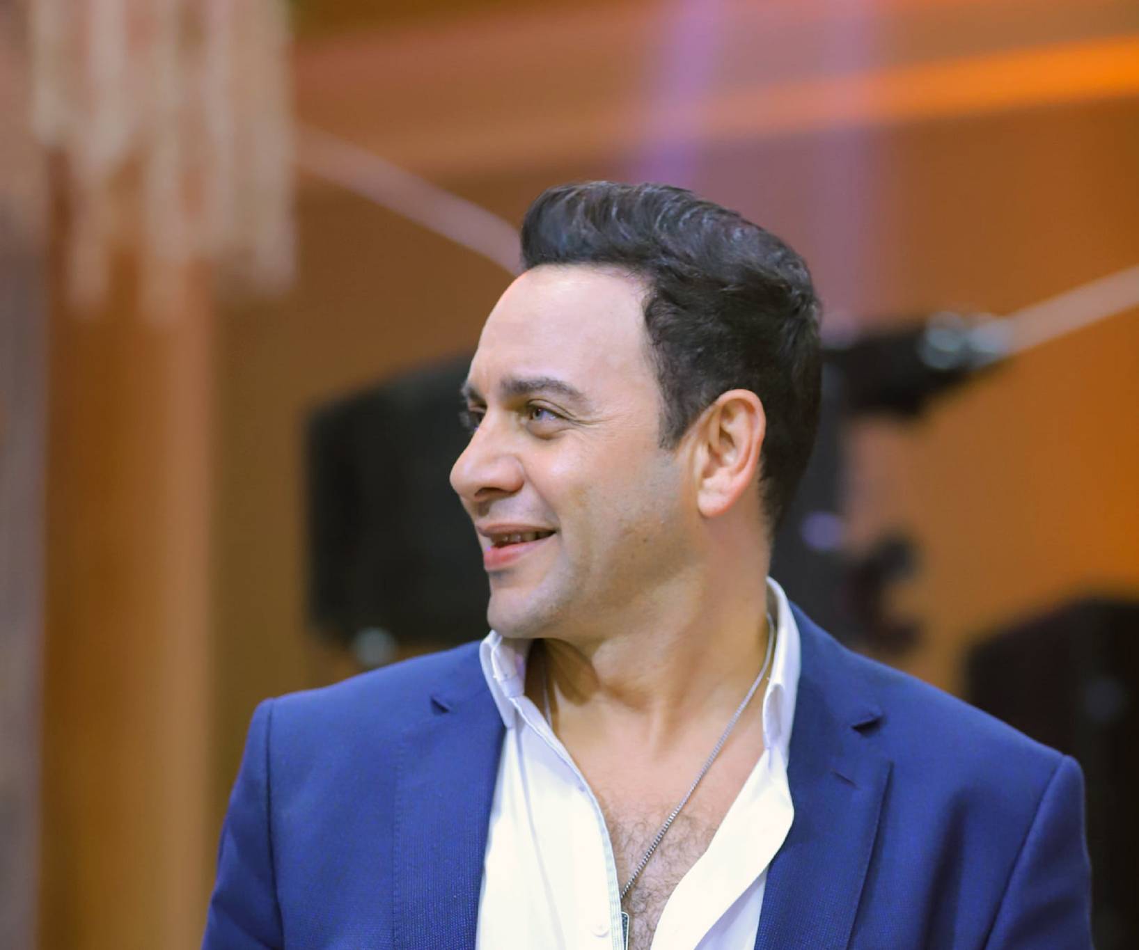 مصطفى قمر