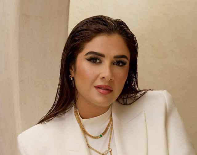 ياسمين عبدالعزيز