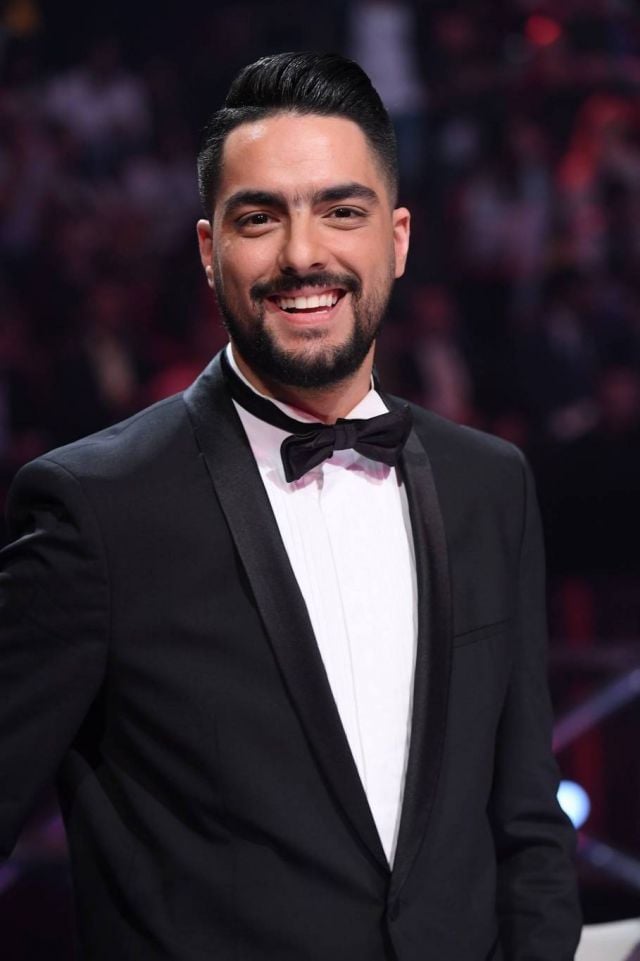 حسن الشافعي يعتذر للجمهور ويحذف أغنيته المثيرة للجدل (فيديو)