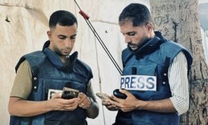 أهل الفن والإعلام ينعون أنس الشريف وينشرون وصيته