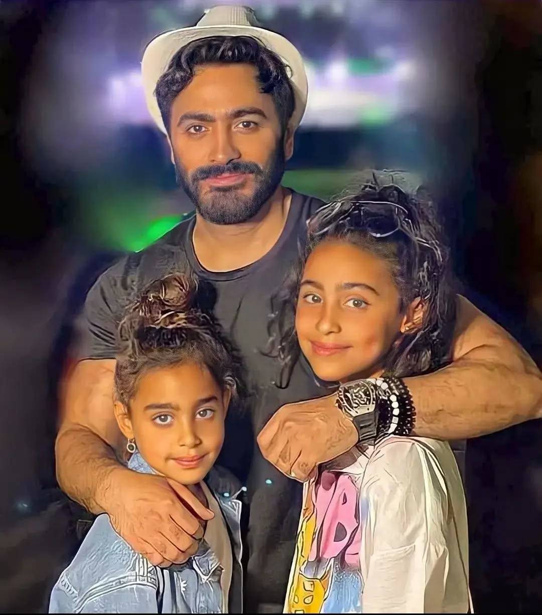 رسائل عفوية من ابنتي تامر حسني بمناسبة عيد ميلاده