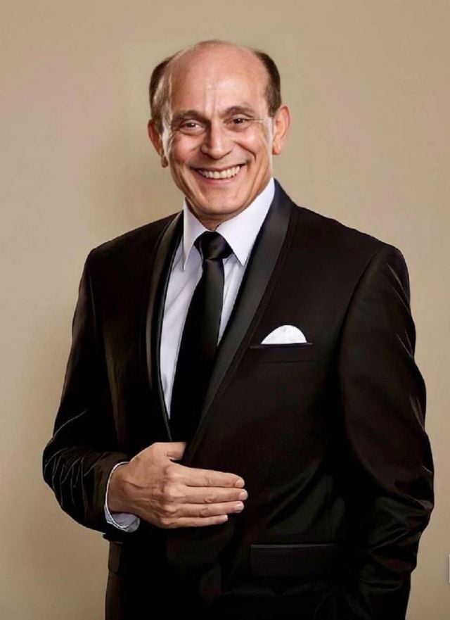 حريق مسرح محمد صبحي... النجم المصري يكشف التفاصيل 