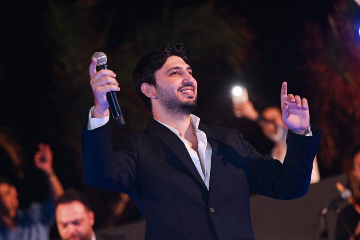 محمد فضل شاكر في حفله الأول بالعلمين 