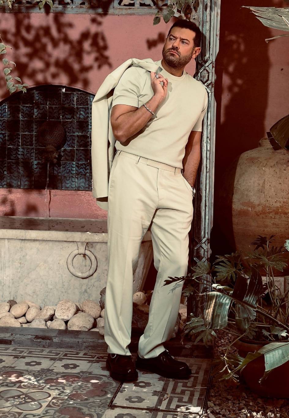 عمرو يوسف يروي كواليس ما حصل في حفل عمرو دياب (فيديو)