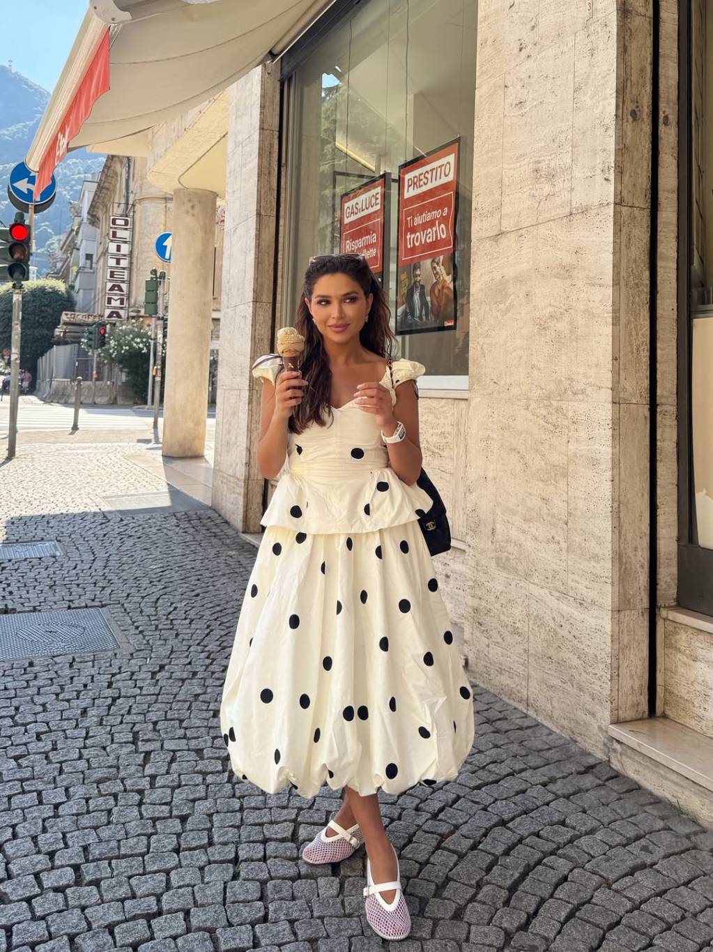 نهى نبيل تختار صيحة البولكا دوت اللافتة