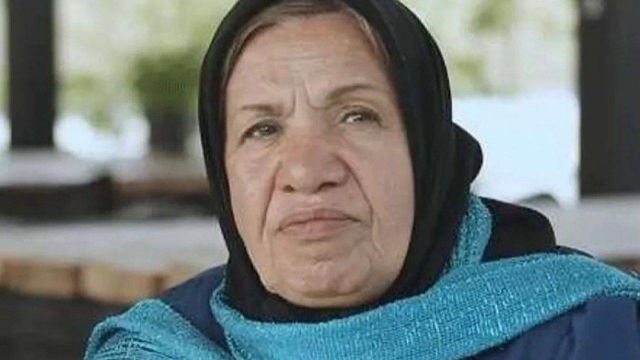 كلثوم أكبري