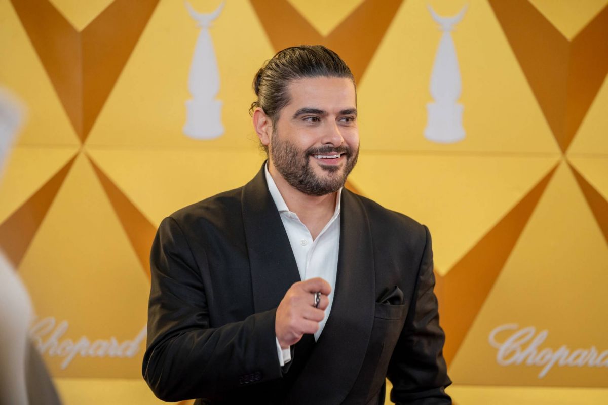 ناصيف زيتون يكشف سرّاً عن أغنيته الجديدة (فيديو)