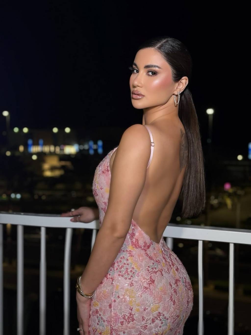 هدى الإتربي تشوّق جمهورها لتعاونها الثاني مع ياسر جلال