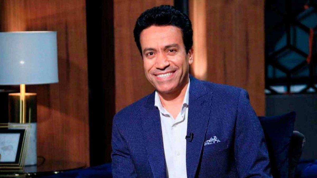 سامح حسين بطمئن الجميع على صحته.. وهذا ما قالته زوجته