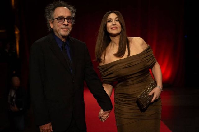 مونيكا بيلوتشي وتيم بيرتون 