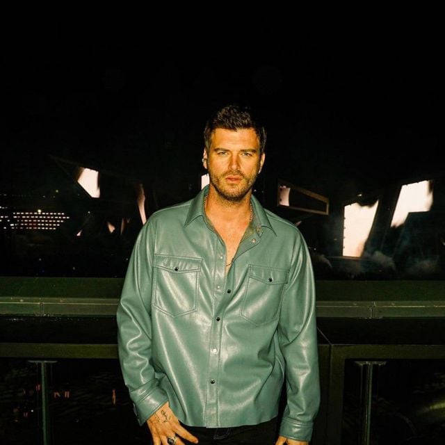 كيفانش تاتليتوغ ينهار باكياً وهو يودّع صديقه (فيديو)