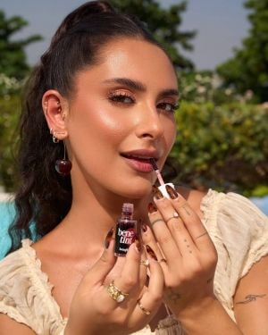 دليلك لتطبيق مكياج خريفي ناعم بأسلوب أنيق مع "بنفت كوزمتكس"