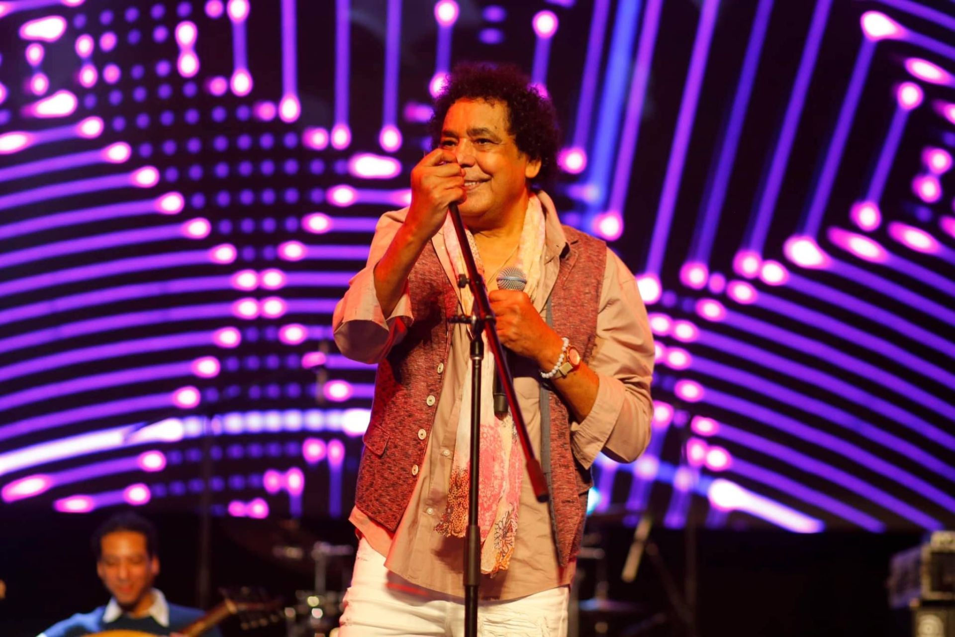 محمد منير
