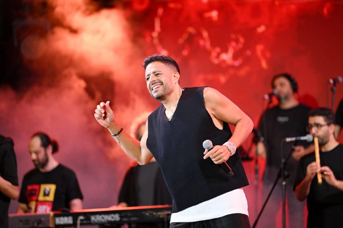 محمد حماقي يشعل حفل 