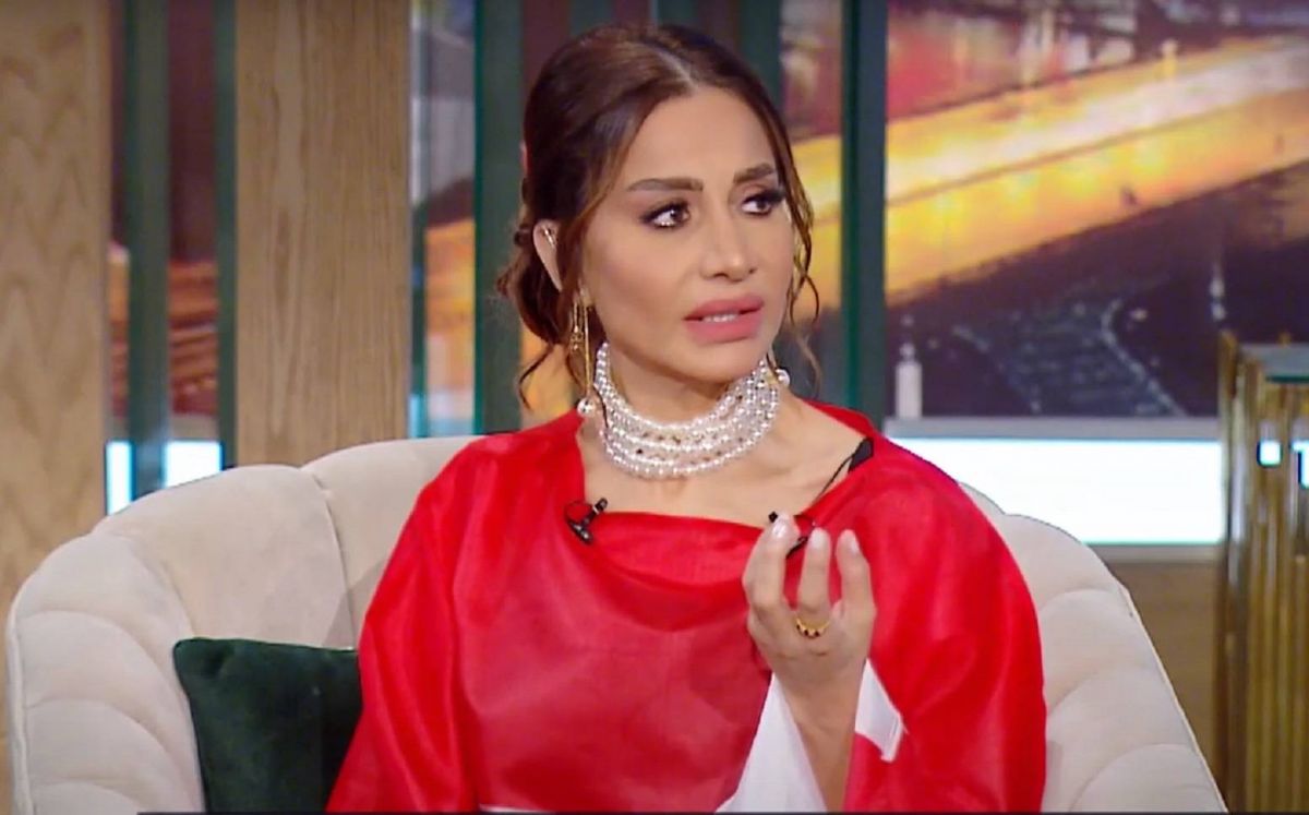 بسمة وهبة تكشف معاناتها والجرح الذي يدمي قلبها وحقيقة اعتزالها (فيديو)