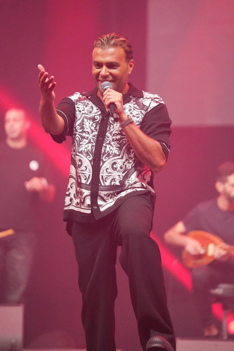 رامي صبري يعود الى حفلات دبي بعد غياب خمس سنوات (صور)