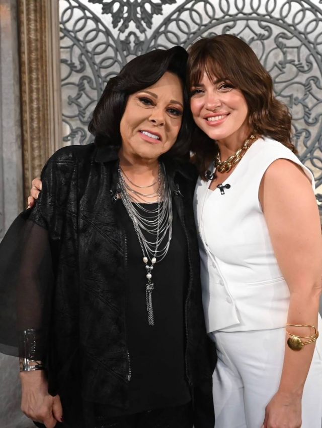 ريهام عبد الغفور مع إسعاد يونس