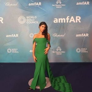 ليلى عبد الله تتألق بإطلالتين مبهرتين في مهرجان البندقية