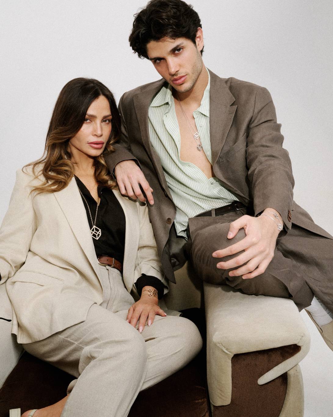 جيهان ولؤي علامة.. رحلة أمّ وابنها في عالم المجوهرات