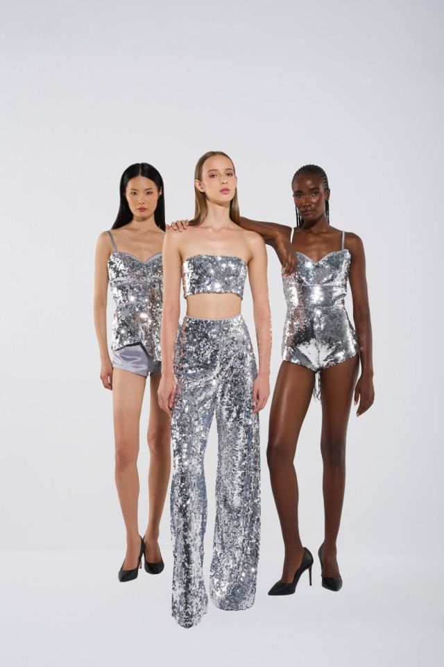 مجموعة Lili Blanc لربيع/صيف 2026... الأناقة والجرأة