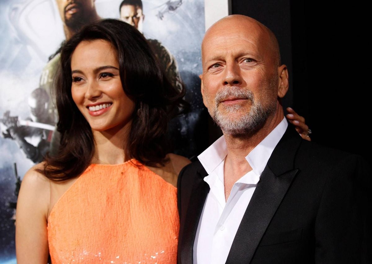 بروس ويليس يفقد القدرة على الكلام... هذا ما كشفته زوجته