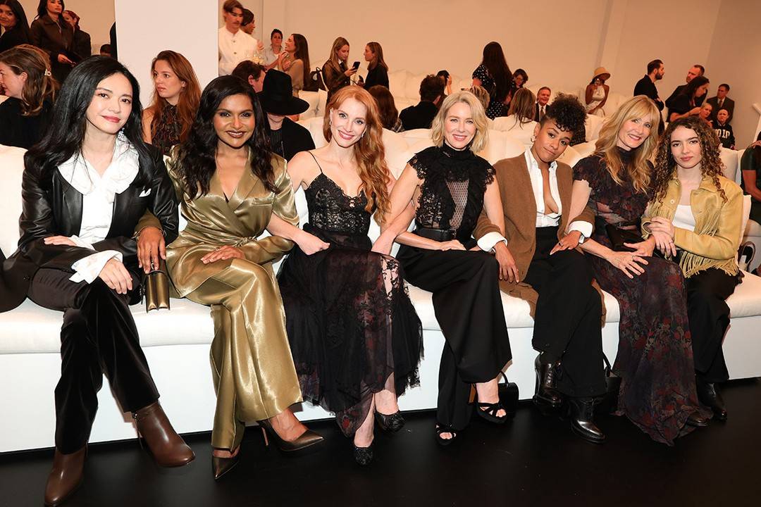 أفضل إطلالات الصف الأمامي من 