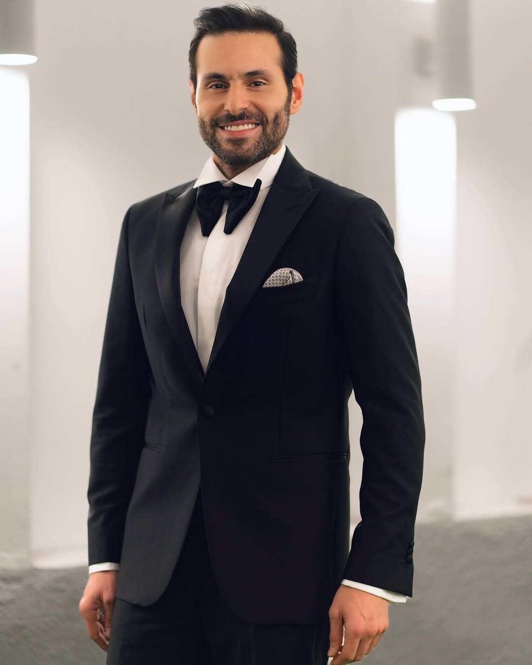 علي كاكولي يتعرض لوعكة صحية على الهواء (فيديو)