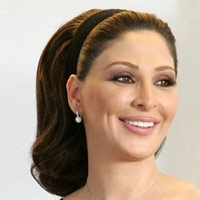 النجمة اليسا في سبع إطلالات