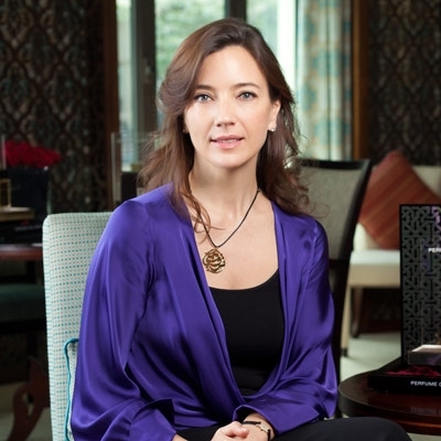 نائب رئيس تطوير العطور عالمياً لـ Aramis وعطور المصممين ADF ترودي لورين...