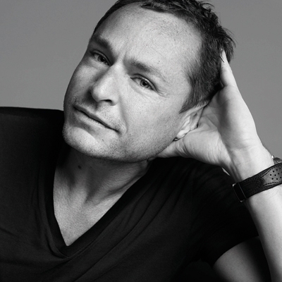 توم بيشو Tom Pecheux... خبير الماكياج العالمي 