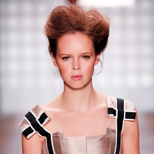 تسريحات جديدة من أشهر مصفّفي الشعر في العالم