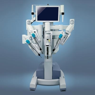 الجراحة بالروبوت