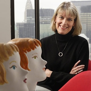 ليز جورجنسن... في حوار عن Time Zone Eye Crème 