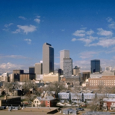 بيوت الآخرين 