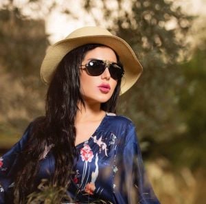 هكذا علّقت حليمة بولند على فيديو تجاهل أحمد عبد العزيز مصافحتها