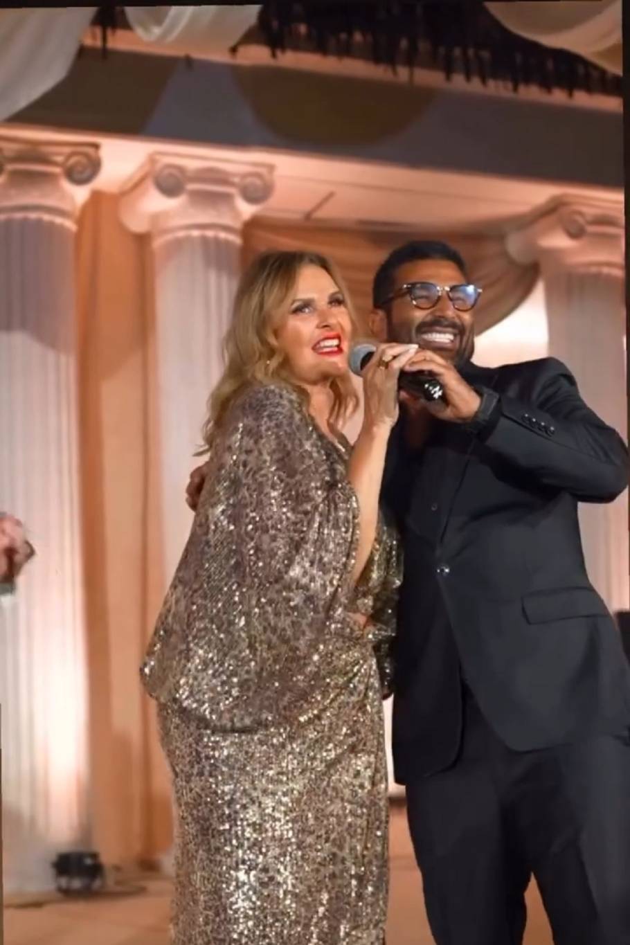 يسرا تغني مع أحمد سعد