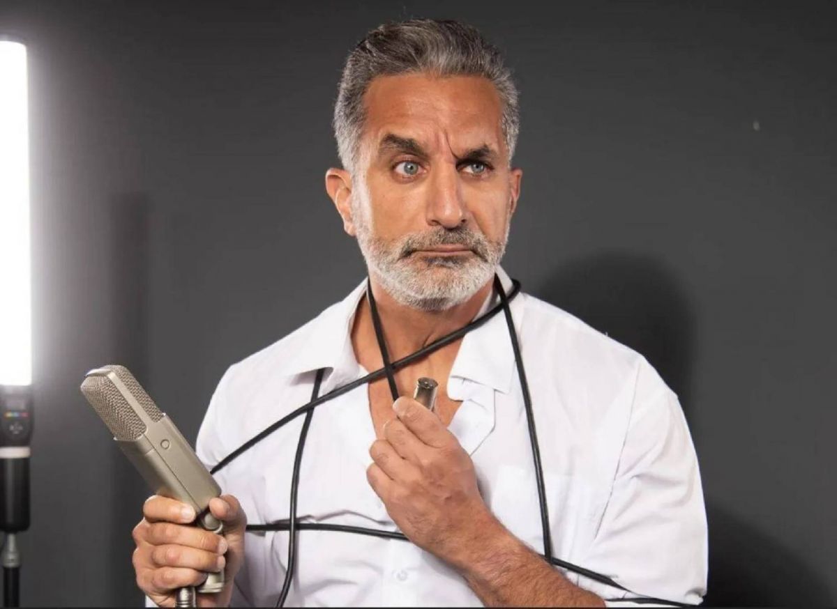 باسم يوسف يرد على أخبار حصوله على 22 مليون جنيه لتقديم برنامج بمصر