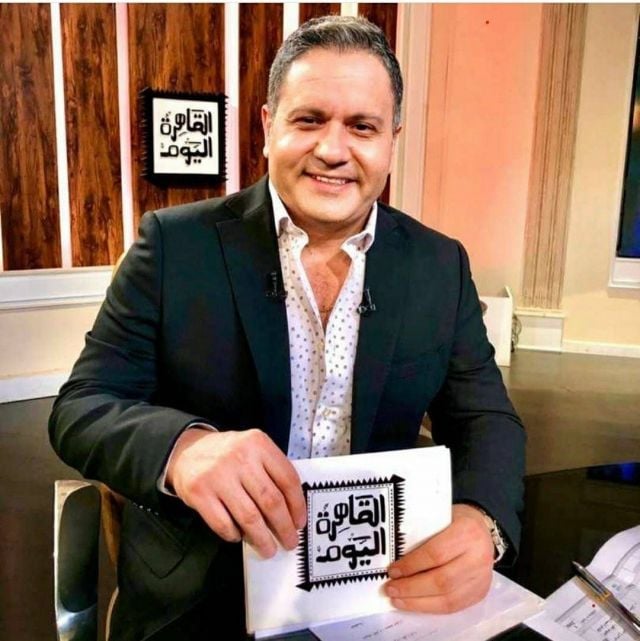 إدوارد يواجه انتقادات حادة بسبب حلقته مع عزة سعيد