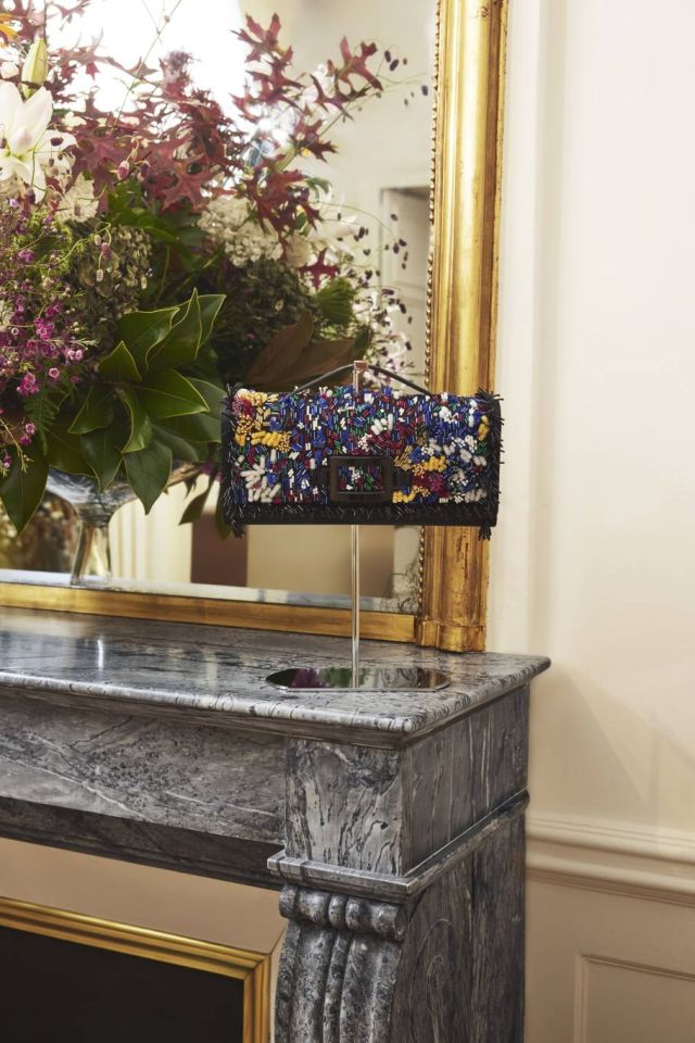 ROGER VIVIER