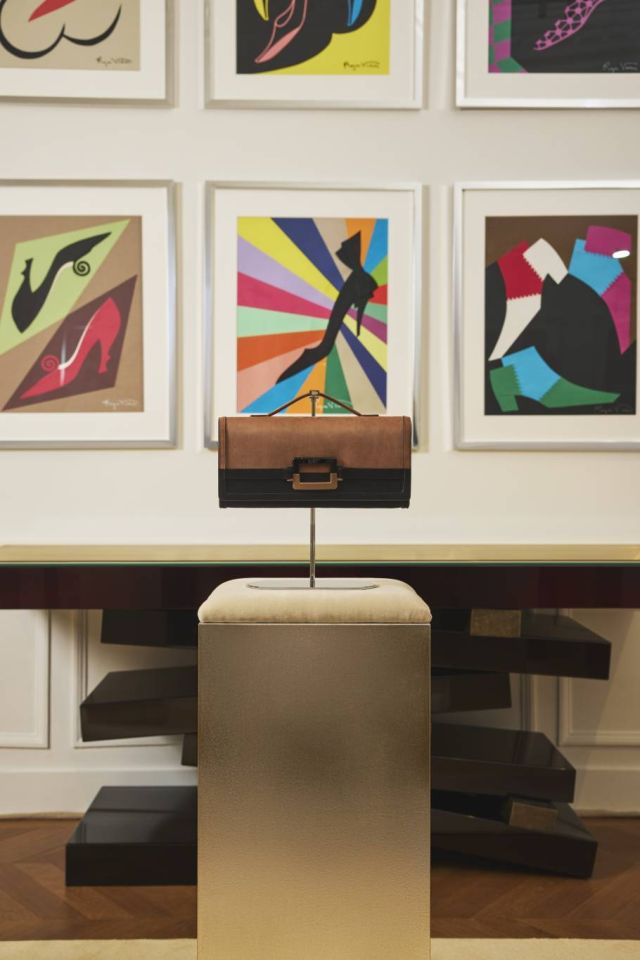 ROGER VIVIER