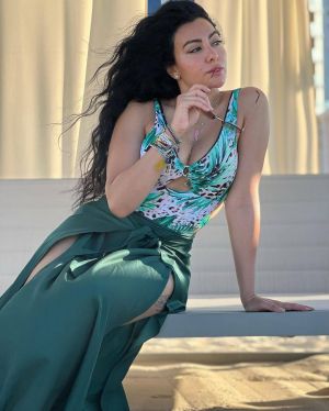 ميرهان حسين تكشف العودة لتصوير فيلم "الحارس" وانتهاء أزماته