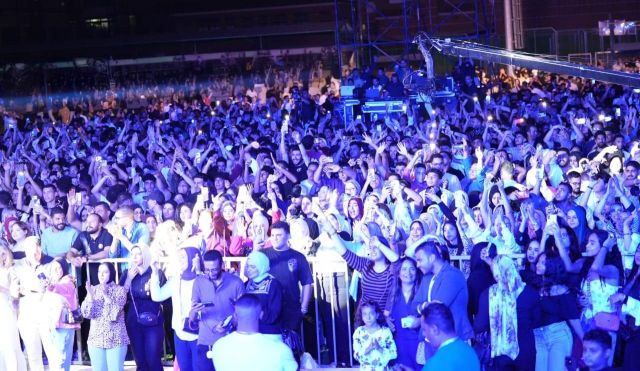 حفل رامي عياش كامل العدد